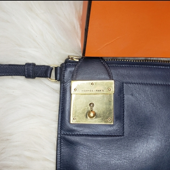 VTG Hermes Portfolio Leather Case w/ Wristlet - Picture 5 of 15